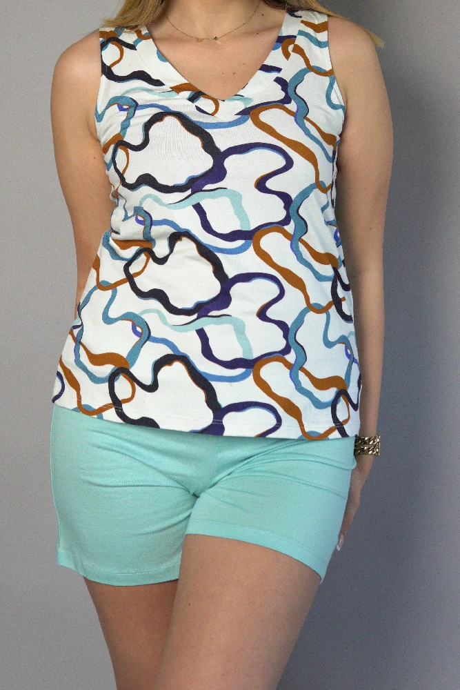 Coton-bleu-short Pyjama en coton léger, style débardeur et short, motifs colorés, parfait pour une tenue d'intérieur confortable.